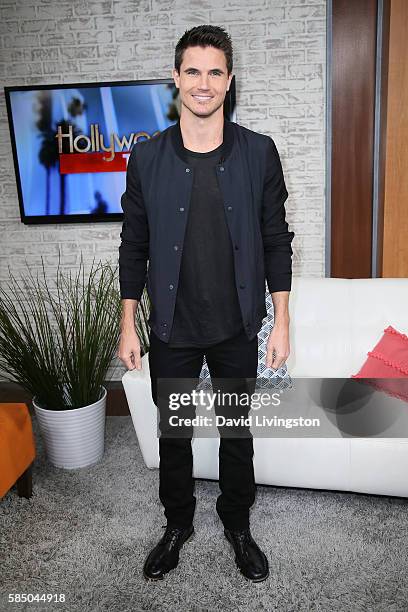 Actor Robbie Amell visits Hollywood Today Live at W Hollywood on August 1, 2016 in Hollywood, California.