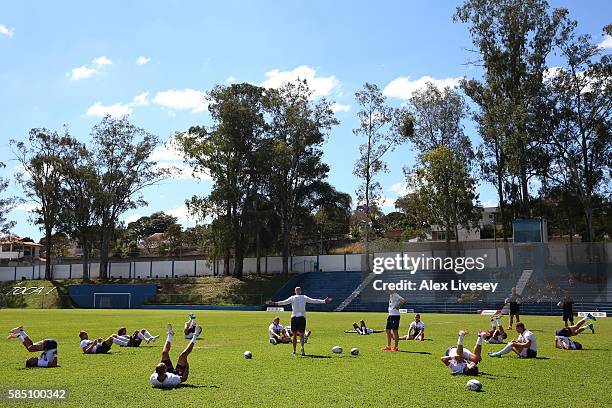 The players warm up during the Great Britain Rugby 7's training session at Cruzeiro FC on August 1, 2016 in Belo Horizonte, Brazil.