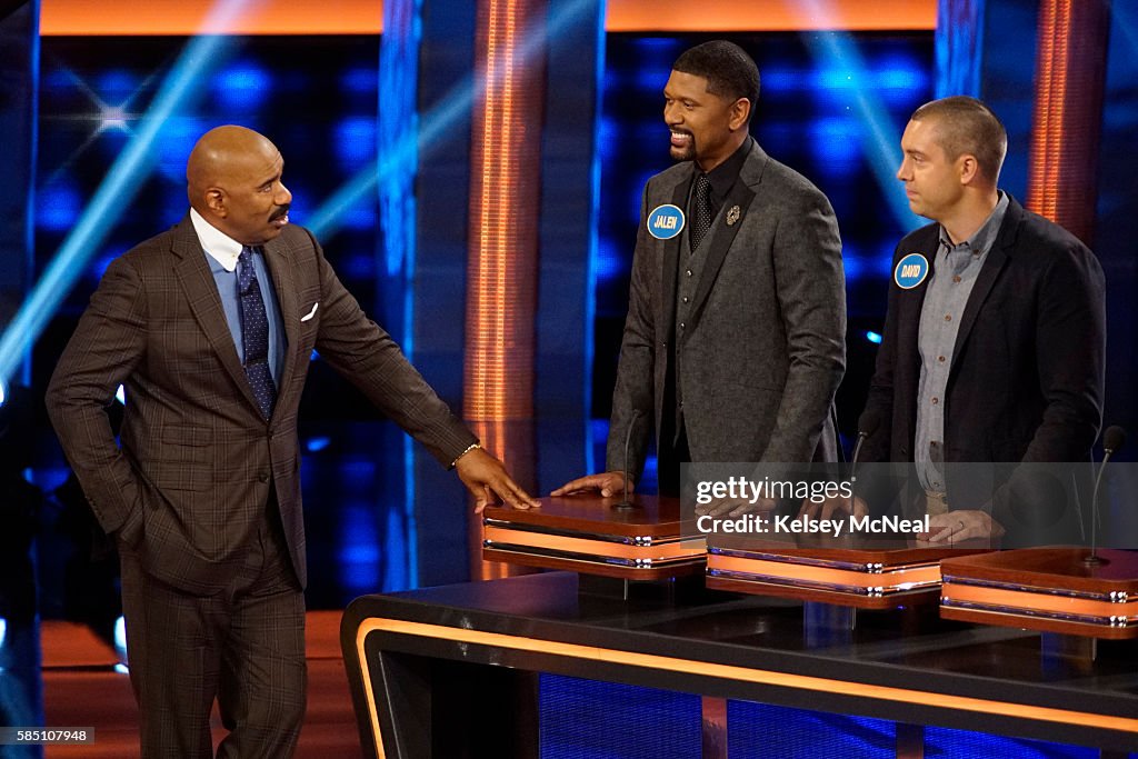 FEUD - "Tommy Davidson vs Kristi Yamaguchi and Dave Foley vs ...