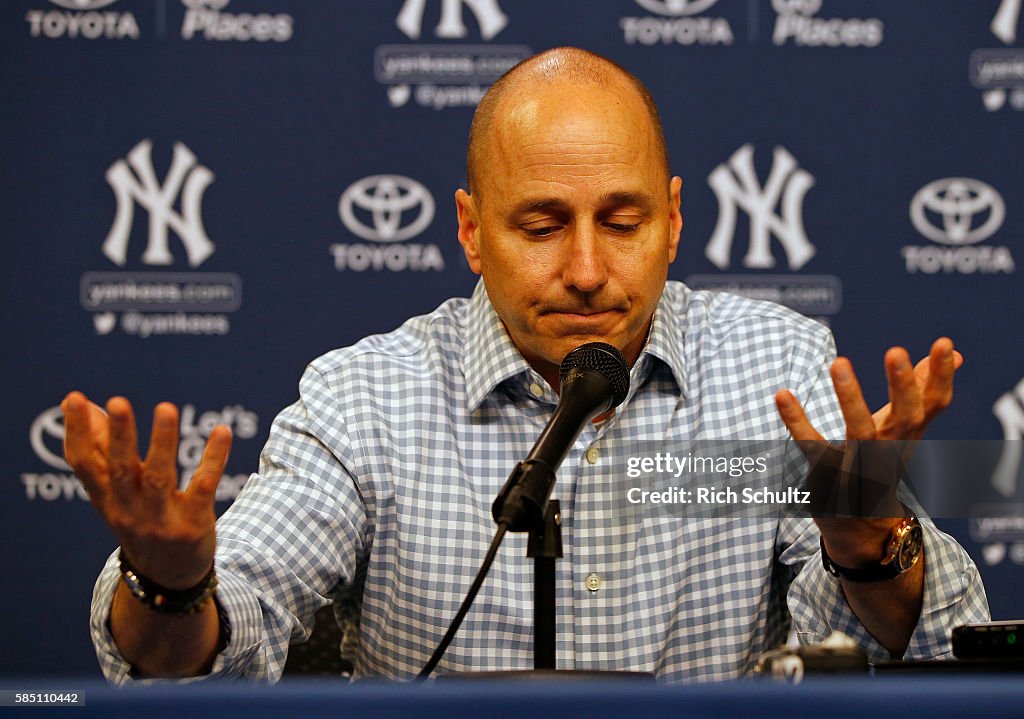 New York Yankees v New York Mets