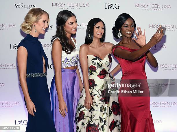 Miss USA 2015 Olivia Jordan, Miss Teen USA 2015 Katherine Haik, Miss Universe 2015 Pia Alonzo Wurtzbach and Miss USA 2016 Deshauna Barber send a...