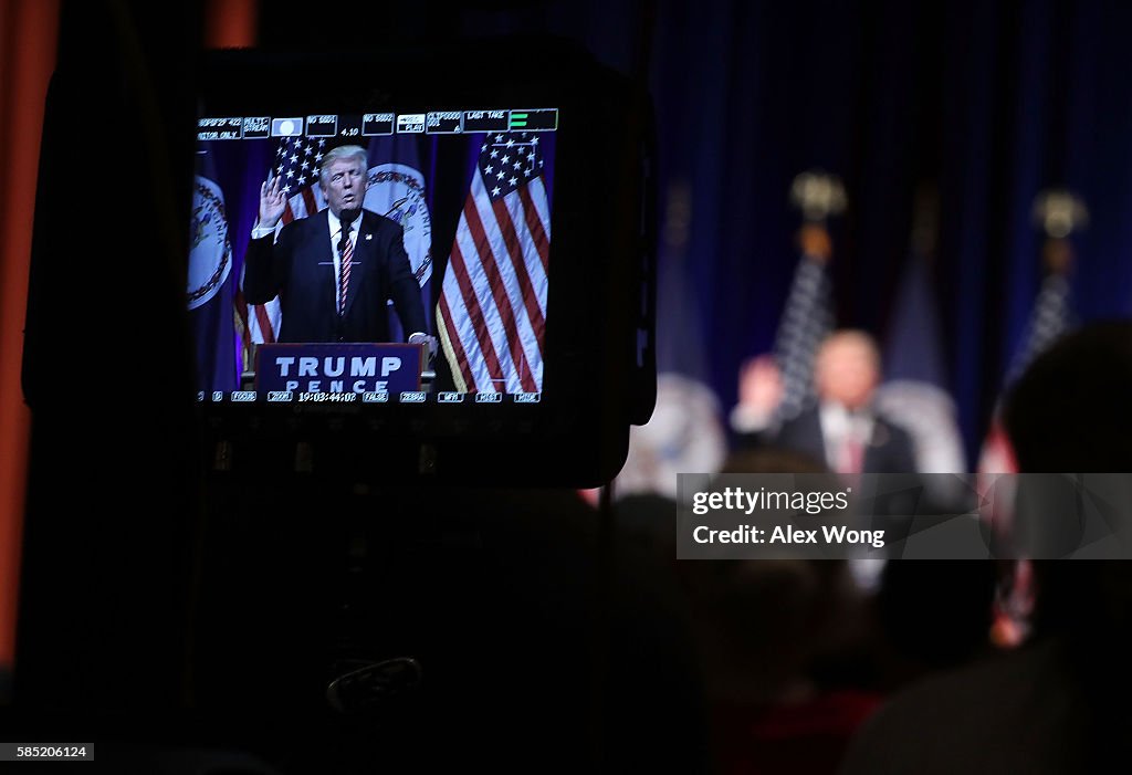 Republican Presidential Candidate Donald Holds Rally In Ashburn, Virginia