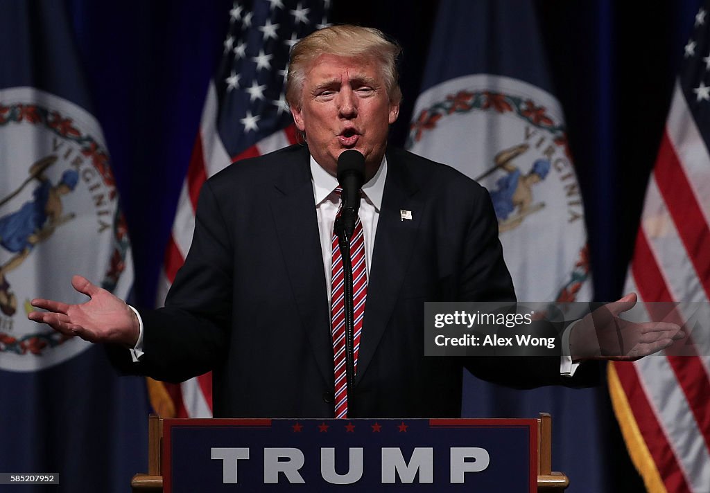 Republican Presidential Candidate Donald Holds Rally In Ashburn, Virginia