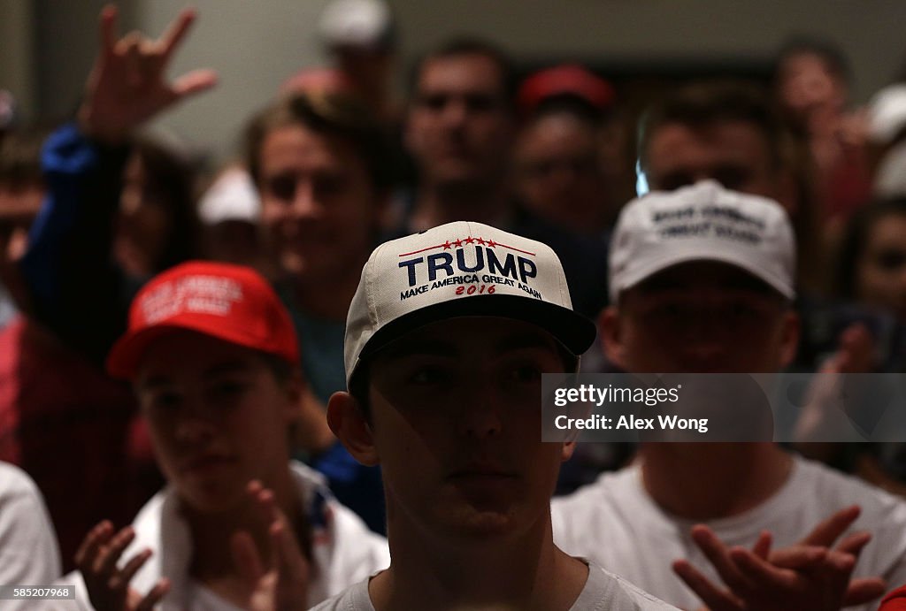 Republican Presidential Candidate Donald Holds Rally In Ashburn, Virginia