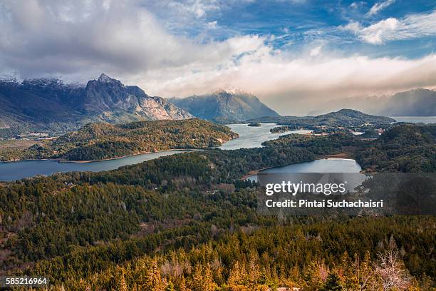 lake view from cerro campanario, bariloche - bariloche fotografías e imágenes de stock