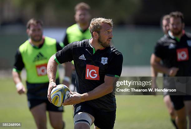 Chris Robshaw back row of Harlequins runs with the ball during a team practice at San Francisco Golden Gate RFC on August 2, 2016 in San Francisco,...