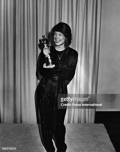 Actress Sissy Spacek holding her Best Actress Oscar for the film 'The Coal Miners Daughter' at the 53rd Academy Awards, Los Angeles, March 31st 1981.