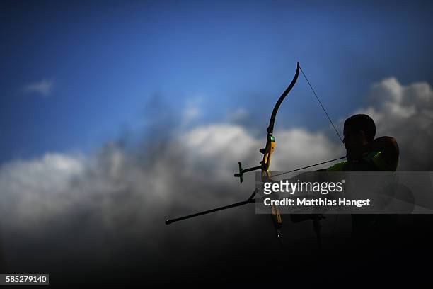 Bernardo Oliveira of Brazil in action during a training session at the Sambodromo Olympic Archery venue on August 2, 2016 in Rio de Janeiro, Brazil.