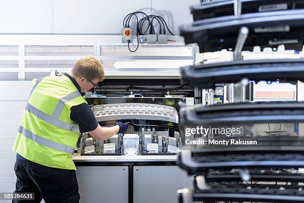 Spray Rig Operator 116 Spray Rig Stock Photos, High-Res Pictures, and Images - Getty Images