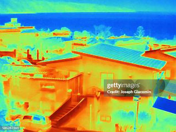 thermal image of beach houses - 熱映像 ストックフォトと画像