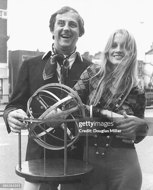 Actors Anton Rodgers and Anouska Hempel promoting their new Thames Television show 'Zodiac', London, September 26th 1973.