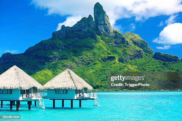 bora bora tahiti mt otemanu - tropical island stockfoto's en -beelden