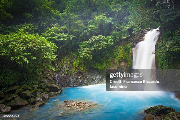 rio celeste - iacomino costa rica stock pictures, royalty-free photos & images