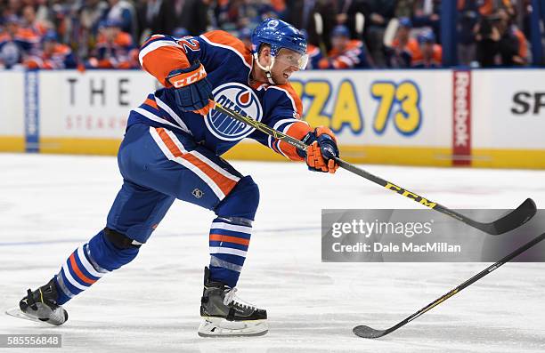 Rob Klinkhammer of the Edmonton Oilers plays in the game against the Los Angeles Kings at Rexall Place on October 25, 2015 in Edmonton, Alberta,...