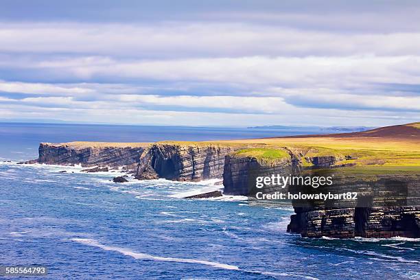 loop head peninsula - circle of heads stock pictures, royalty-free photos & images