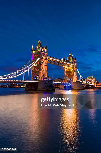 london bridge - tower bridge imagens e fotografias de stock