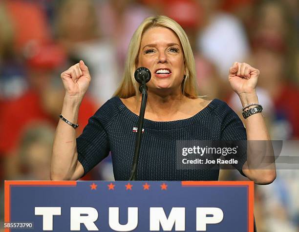 Florida Attorney General Pam Bondi speaks before the arrival of Republican presidential nominee Donald Trump during his campaign event at the Ocean...