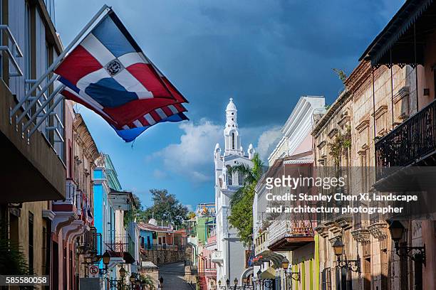 santo domingo street view - domminican stock pictures, royalty-free photos & images