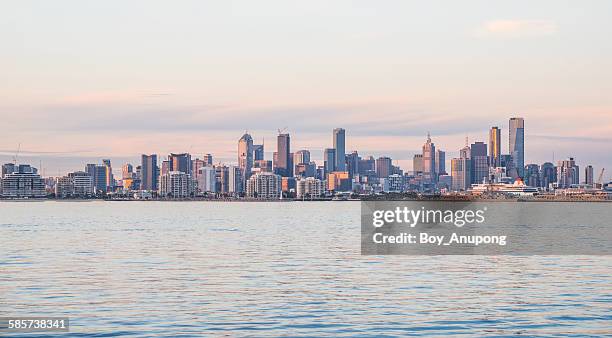 melbourne city view from williamstown, australia - city sunset stock pictures, royalty-free photos & images