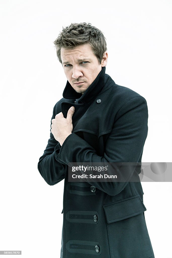 Jeremy Renner, Self assignment, April 29, 2014