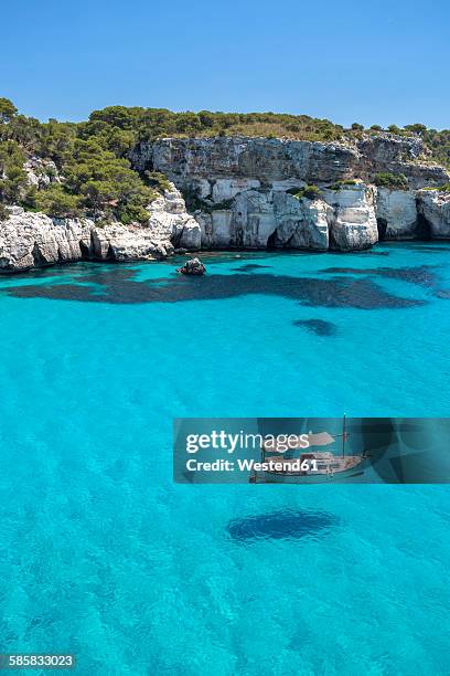 spain, balearic islands, menorca, view of cala macarelleta - menorca stockfoto's en -beelden