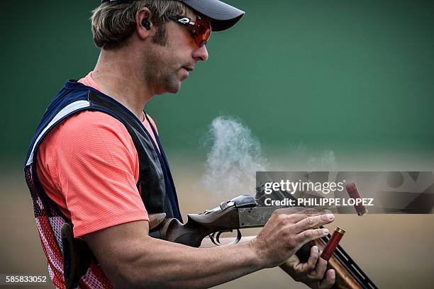 Frank Thompson of the USA trains for the skeet competition at the Olympic Shooting Centre in Rio de Janeiro on August 4 ahead of the Rio 2016 Olympic...