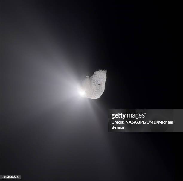 nucleus comet tempel 1 after being struck by a projectile - comet nucleus stock pictures, royalty-free photos & images