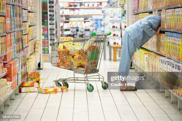 man shopping - rudeness stock pictures, royalty-free photos & images