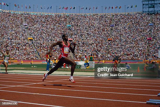 UNS: Game Changers - Edwin Moses