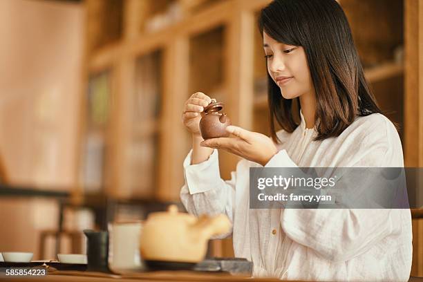 the tea ceremony - washitsu stock pictures, royalty-free photos & images