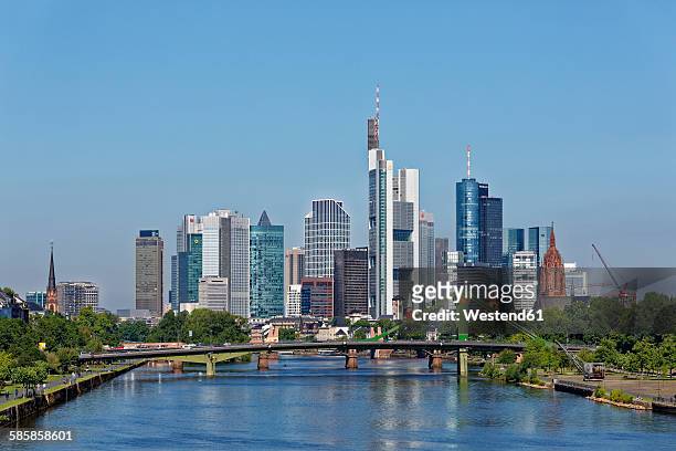 germany, frankfurt, view to skyline with floesserbruecke in the foreground - embankment stock pictures, royalty-free photos & images