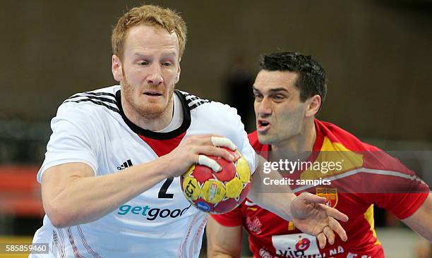 Stefan Kneer , Kiril LAZAROV Handball Männer Weltmeisterschaft Achtelfinale : Deutschland - Mazedonien mens handball worldchampionchip last sixteen:...