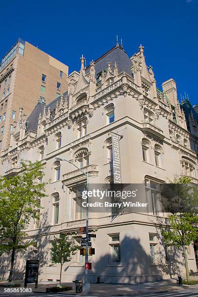 former warburg mansion, now jewish museum, nyc - fifth avenue stock pictures, royalty-free photos & images