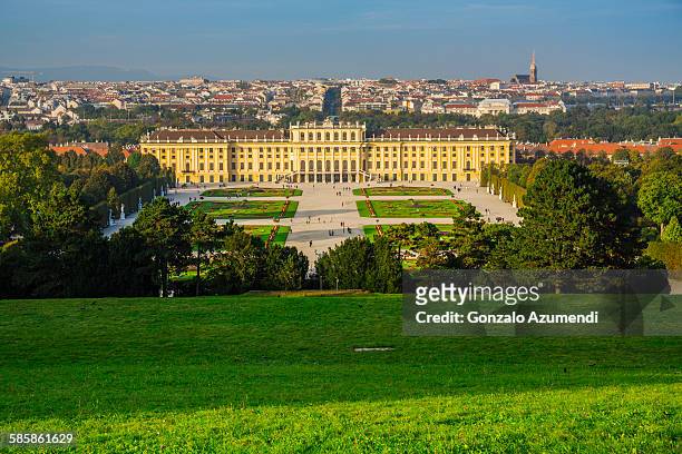 schonbrunn palace - schonbrunn palace vienna stock pictures, royalty-free photos & images