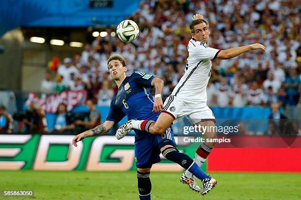 Phlipp Lahm Deutschland Germany gegen Bigilia Argentinien Argentina ARG Fussball Weltmeister Deutschland Weltmeisterschafts Finale Deutschland 0 n....