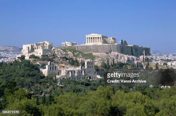 acropolis of athens - acropolis foto e immagini stock