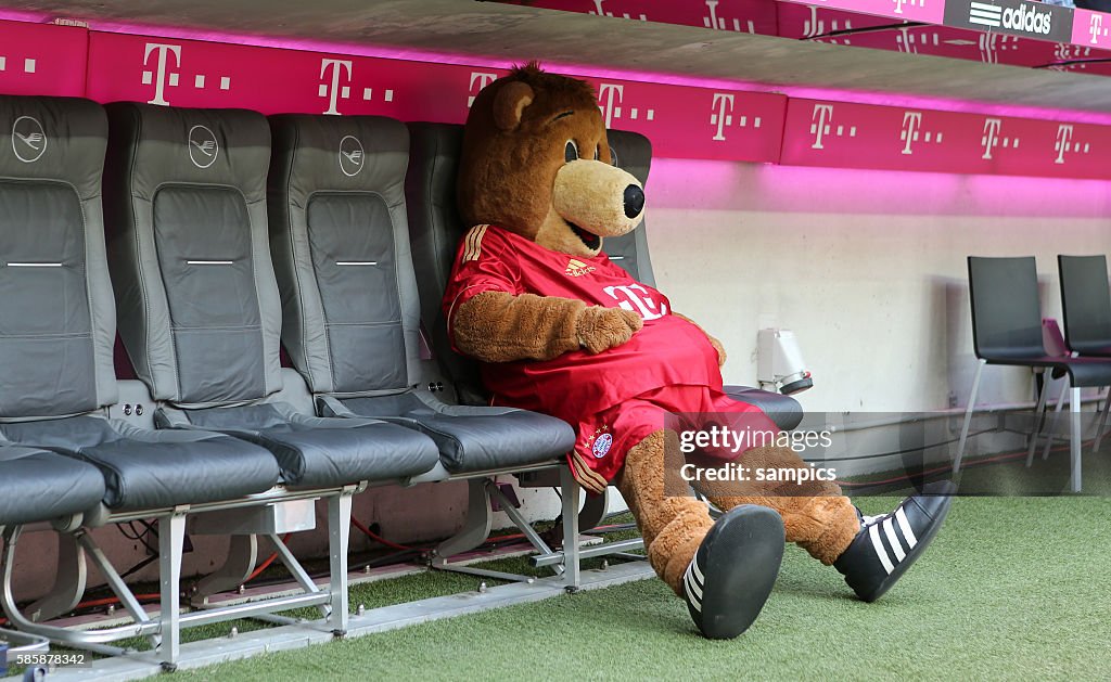 Soccer - Bundesliga - Bayern Munich vs. SC Freiburg