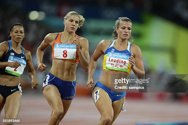 Olympiasiegerin Nataliia Dobrynska UKR und Jolanda Keizer Leichtathletik Siebenkampf Frauen Olympische Sommerspiele 2008 in Peking olympic summer...