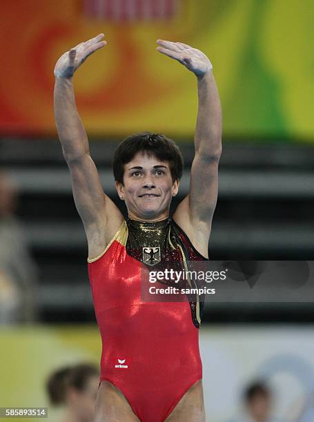 Oksana Chusovitina am Boden Olympische Sommerspiele in Beijing 2008 : Turnen Frauen Mehrkampf Finale