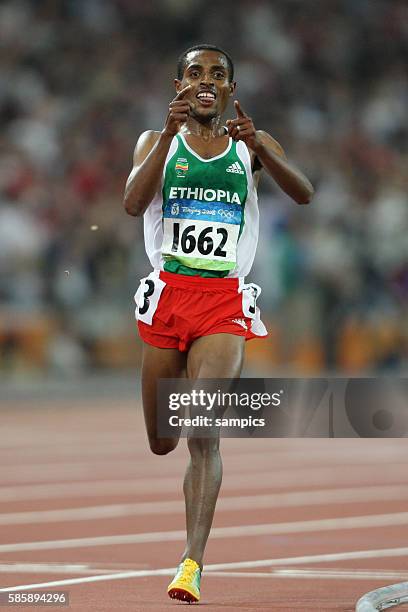 Sieger im 5000 Meter Lauf .. Kenenisa Bekele ETH Leichtathletik Olympische Sommerspiele 2008 in Peking olympic summer games in Beijing 2008