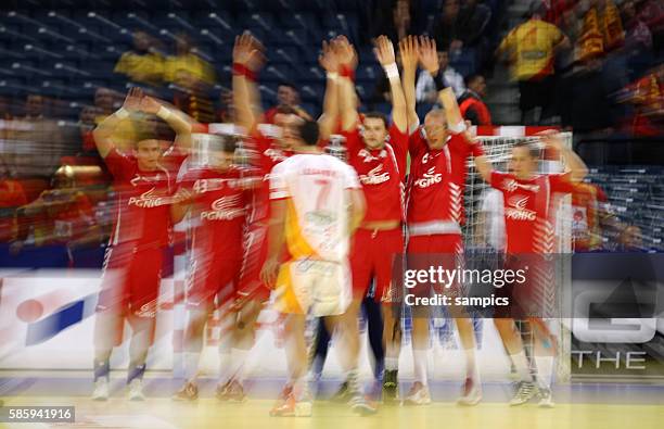 Polen Mauer Handball Männer Europameisterschaft 2012 Hauptrunde : Polen - Mazedonien 10 th mens european championchip in Serbia mainround Poland -...