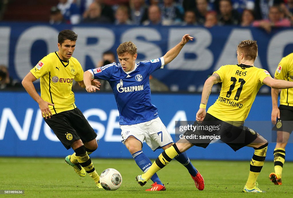 Soccer - Bundesliga - Schalke 04 vs. Borussia Dortmund BVB