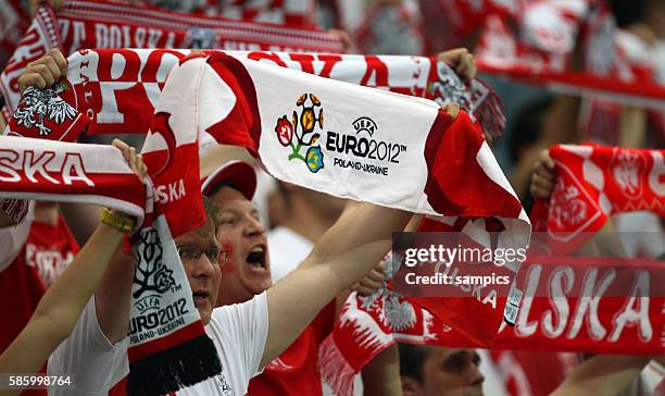 Polen Fans Fussball EM 2012 : Polen - Griechenland UEFA EURO 2012 Group A Poland vs. Greece 1:1 8.6.2012 National Stadium Warsaw