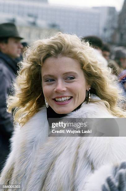 American actress Sheree J. Wilson on the set of the TV soap opera 'Dallas' in Moscow, Russia, on March 20th, 1989.