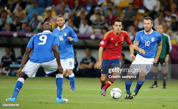 Xavi Hernandes , Mario Balotelli , Daniele De Rossi , Antonio Cassano Fussball EM 2012 Finale : Spanien 0 Final : Spain 0 Kiew 1.7.2012