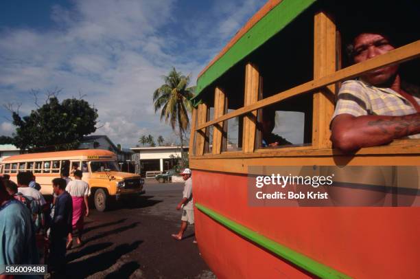 busses at central market in samoa - western samoa stock pictures, royalty-free photos & images