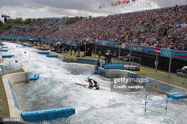 Stadion Lee Valley White Water Centre Kanu Slalom Wildwasser White water Olympische Sommerspiele in London 2012 Olympia olympic summer games london...