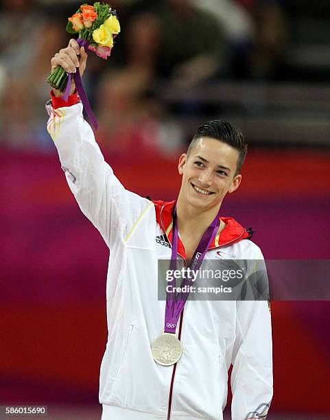 Marcel Nguyen gewinnt die Silbermedaille am Barren Olympische Sommerspiele 2012 London : Turnen Männer Barren Finale North Greenwich Arena Olympic...