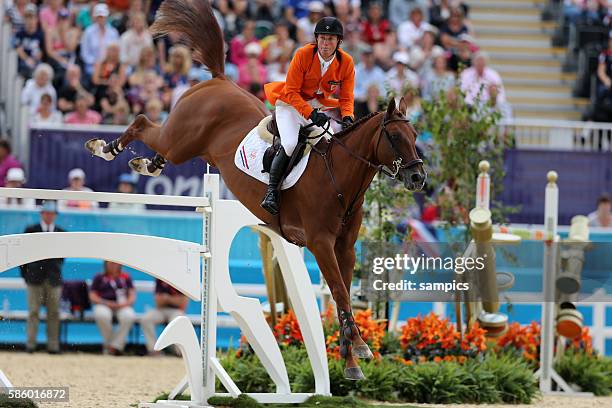 Silbermedaille für Gerco Schroeder Schröder miit LONDON Olympische Sommerspiele 2012 London : Springreiten Einzel Greenwich Park Olympic Summer Games...