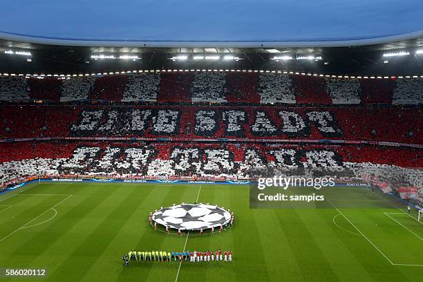 Fan Choreographie Stadion Übersicht Fußball Uefa Championsleague Halbfinale Rückspiel : FC Bayern München - FC Barcelona 3:2